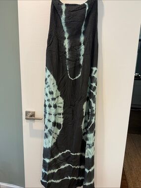 NWT!  Grey & Mint Tie-Dye Maxi Dress